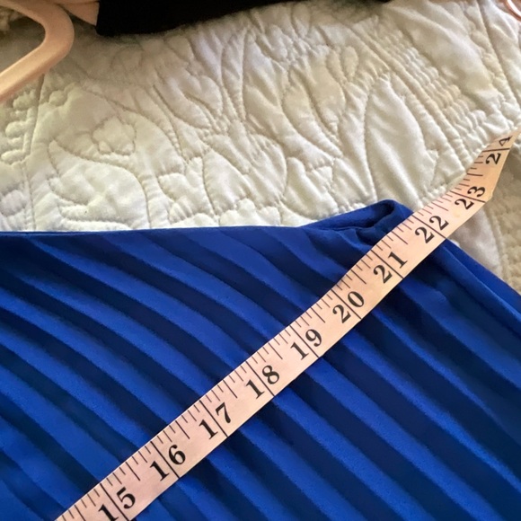 Michael Kors Pleated Chain Neck Halter Top Large NWT - Picture 5 of 7